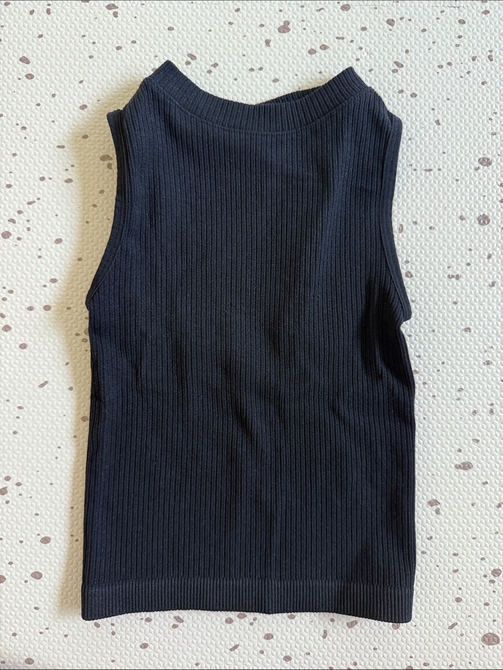 💘 BETTER BE - HIGH NECK STRETCHY RIBBED TANK